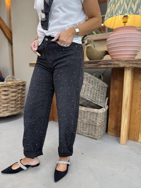 Rjonaco Embellished Barrel-Leg Jean
