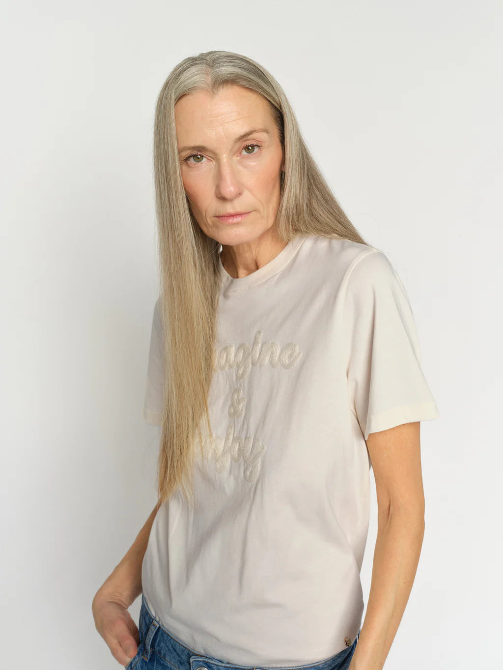 Mos Mosh - Makri Tee