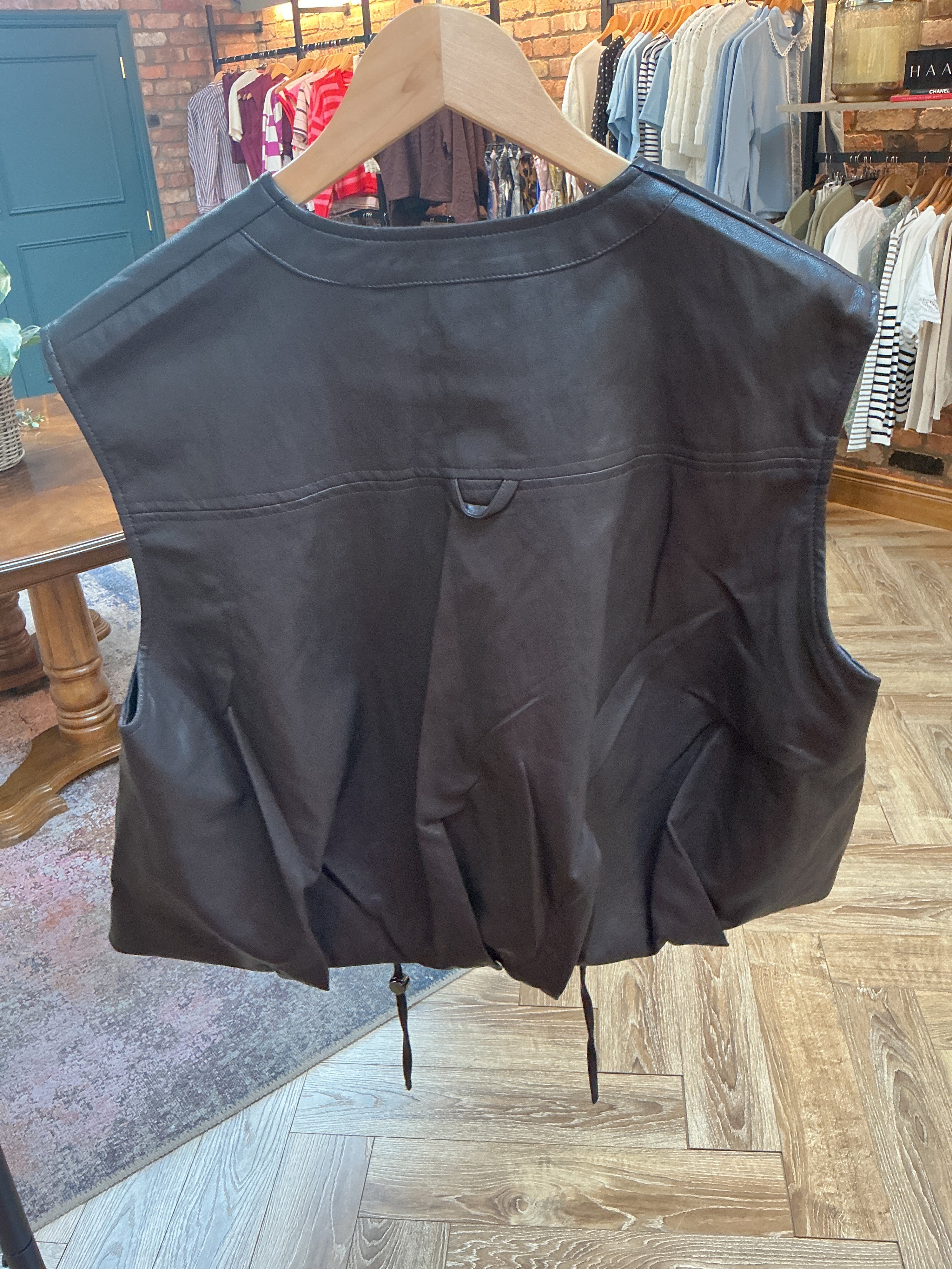 HAAKO Leather Gillet
