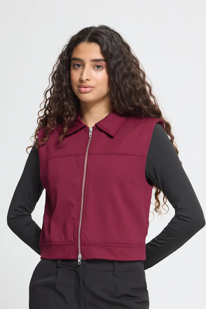 ICHI Kate Zip-Up Waistcoat