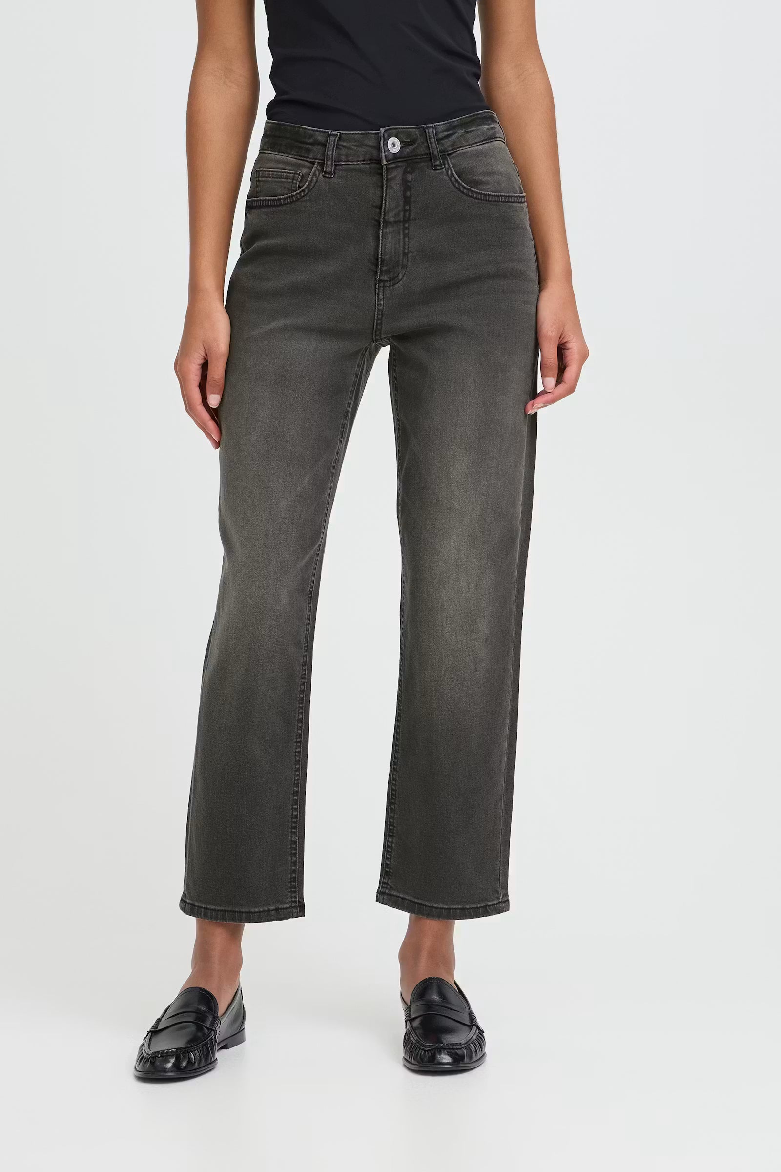 ICHI Twiggy Raven Cropped Straight Leg Jeans