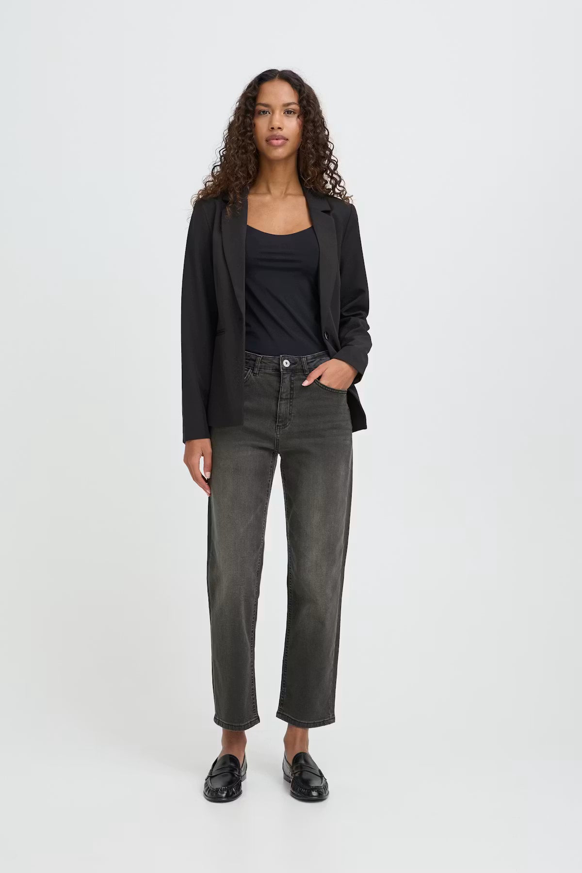 ICHI Twiggy Raven Cropped Straight Leg Jeans