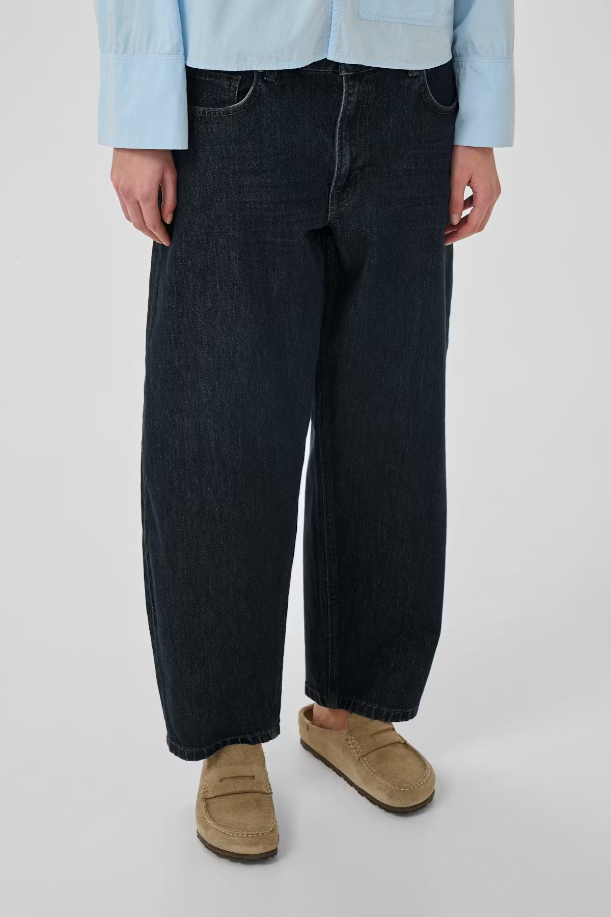 MY ESSENTIAL WARDROBE Baloo 139 High Barrel Jeans