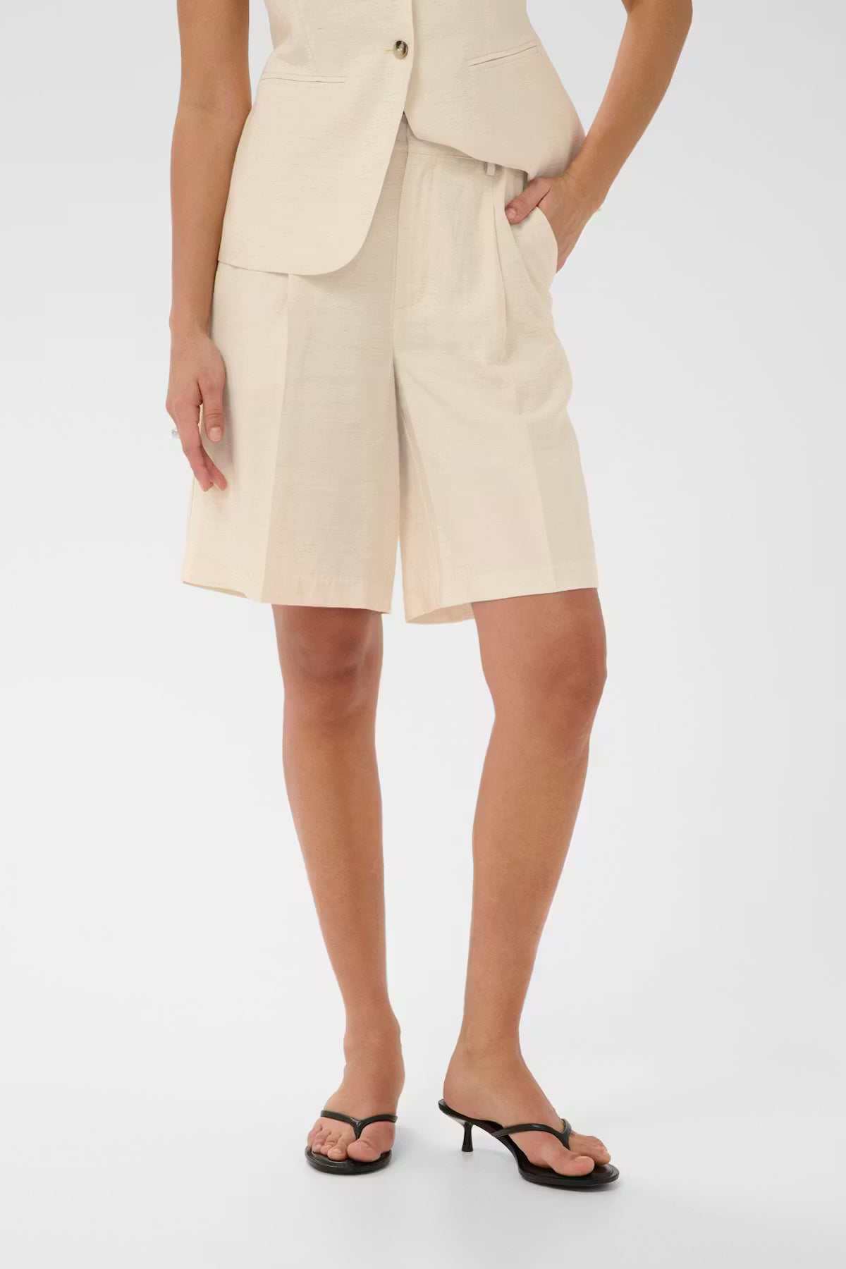 Kaffe Annetta High Waist Shorts