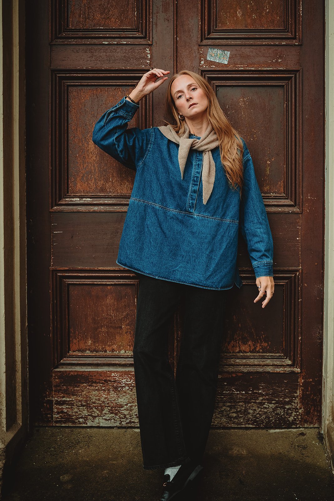 Lotta- Oatmeal Triangle Cashmere Scarf