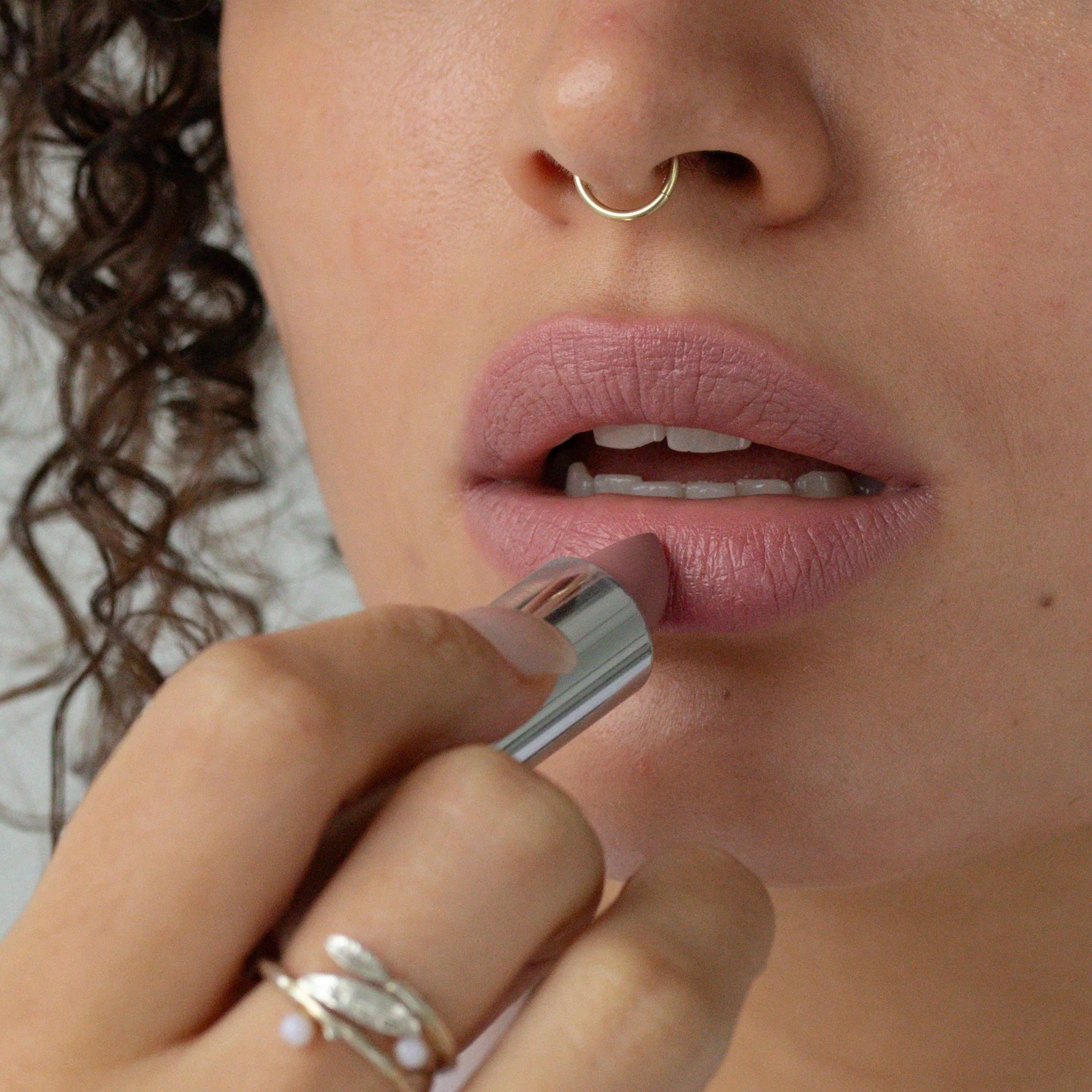 Pearl Beauty Lipstick - Blossom