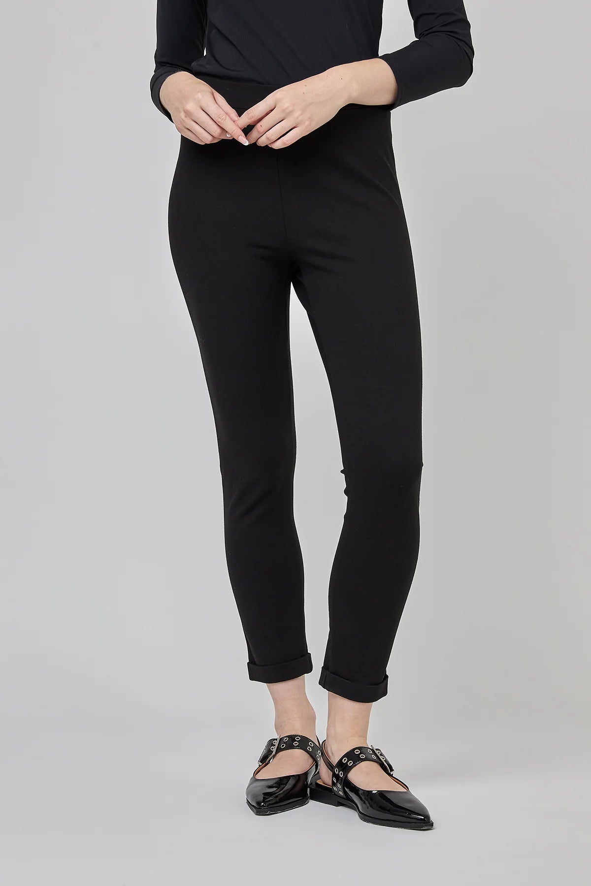 Uchuu Montreal - Fitted Jeggings | CF25-104F