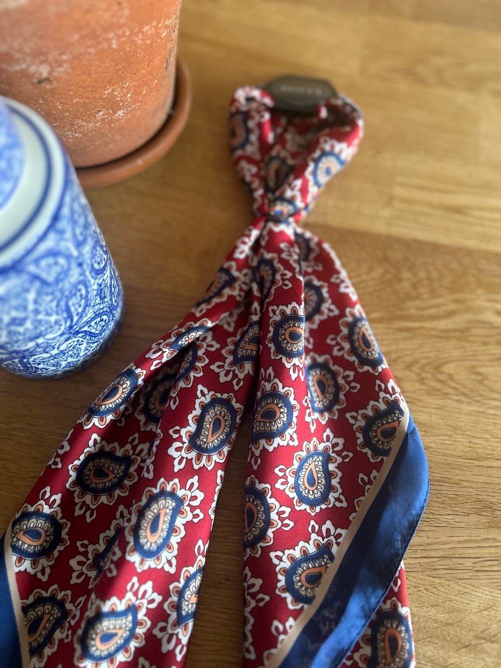 Lotta Neck Scarf- Navy and Burgundy Paisley