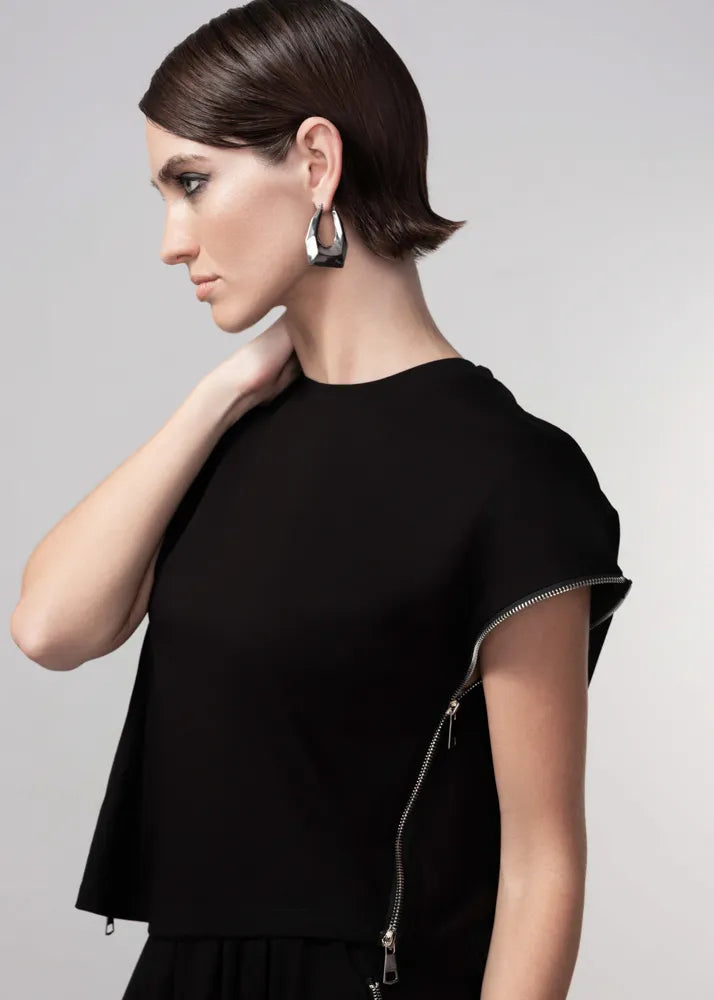 Haako Zip detailed top