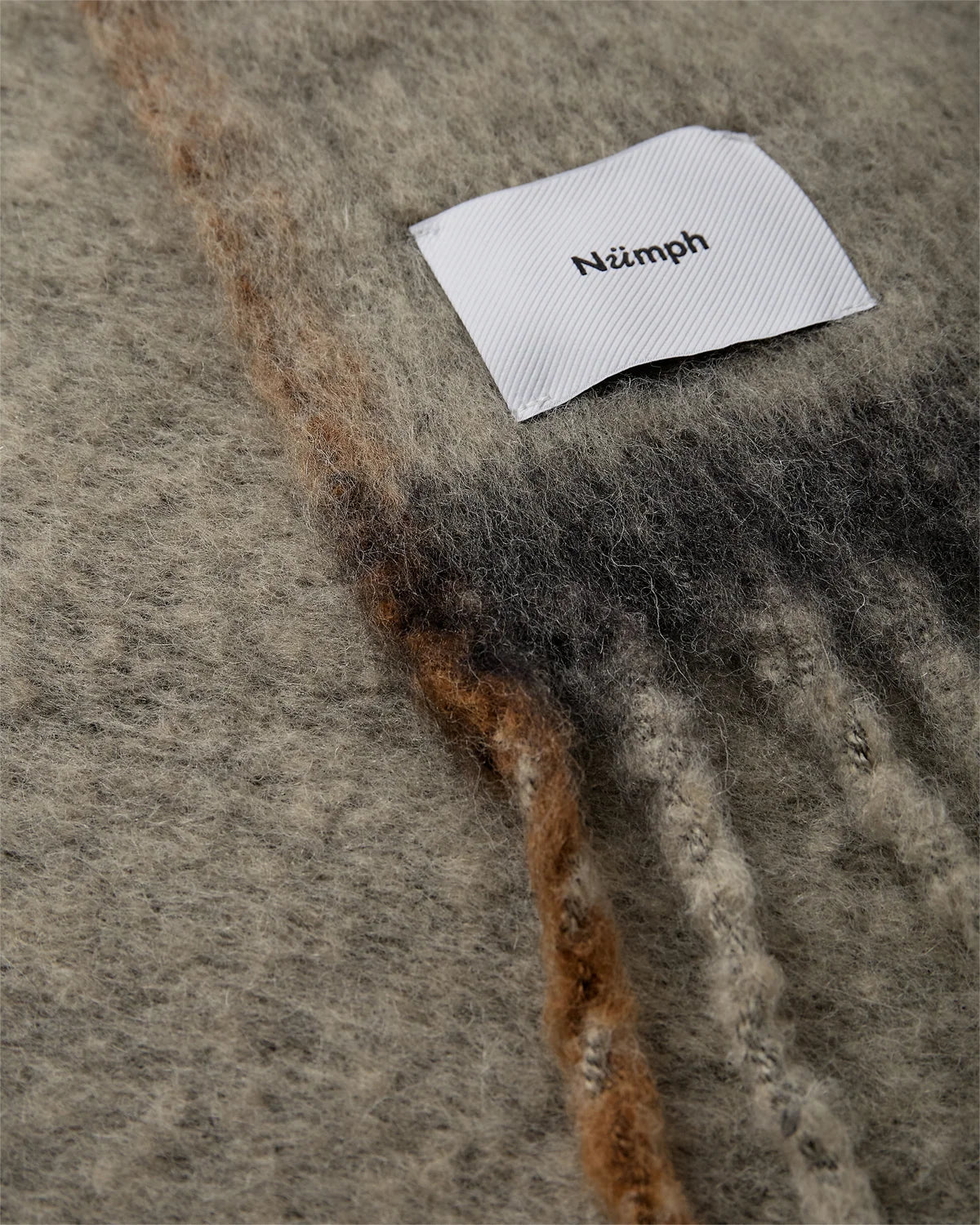 Numph Linea Scarf