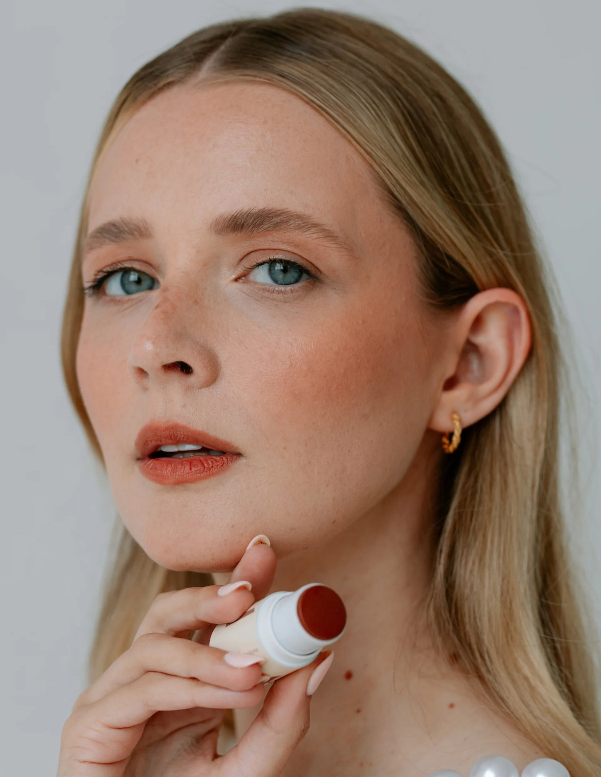 Pearl Beauty Multipurpose Lip & Face Stick - Summer Spice