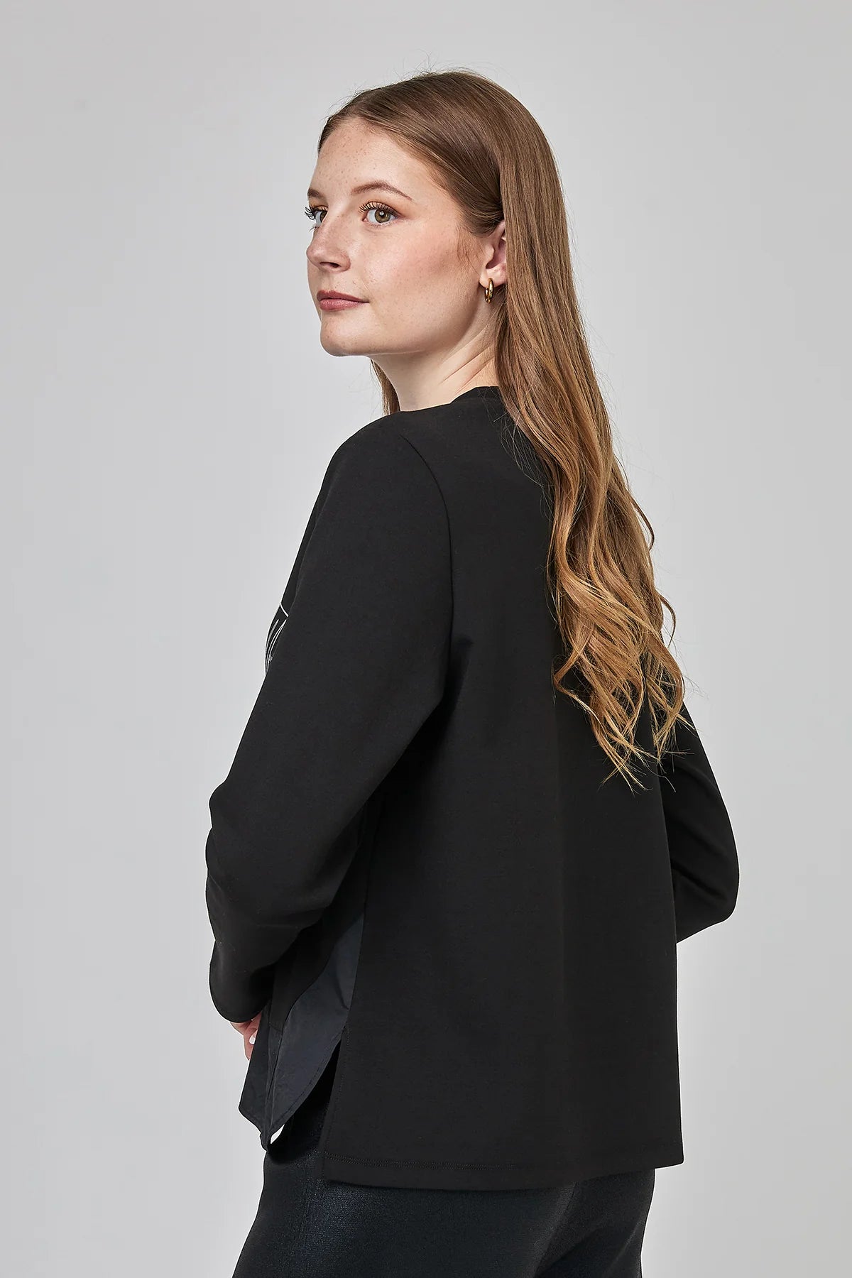 Uchuu Montreal - Long-sleeved top with printed pattern | CF25-308