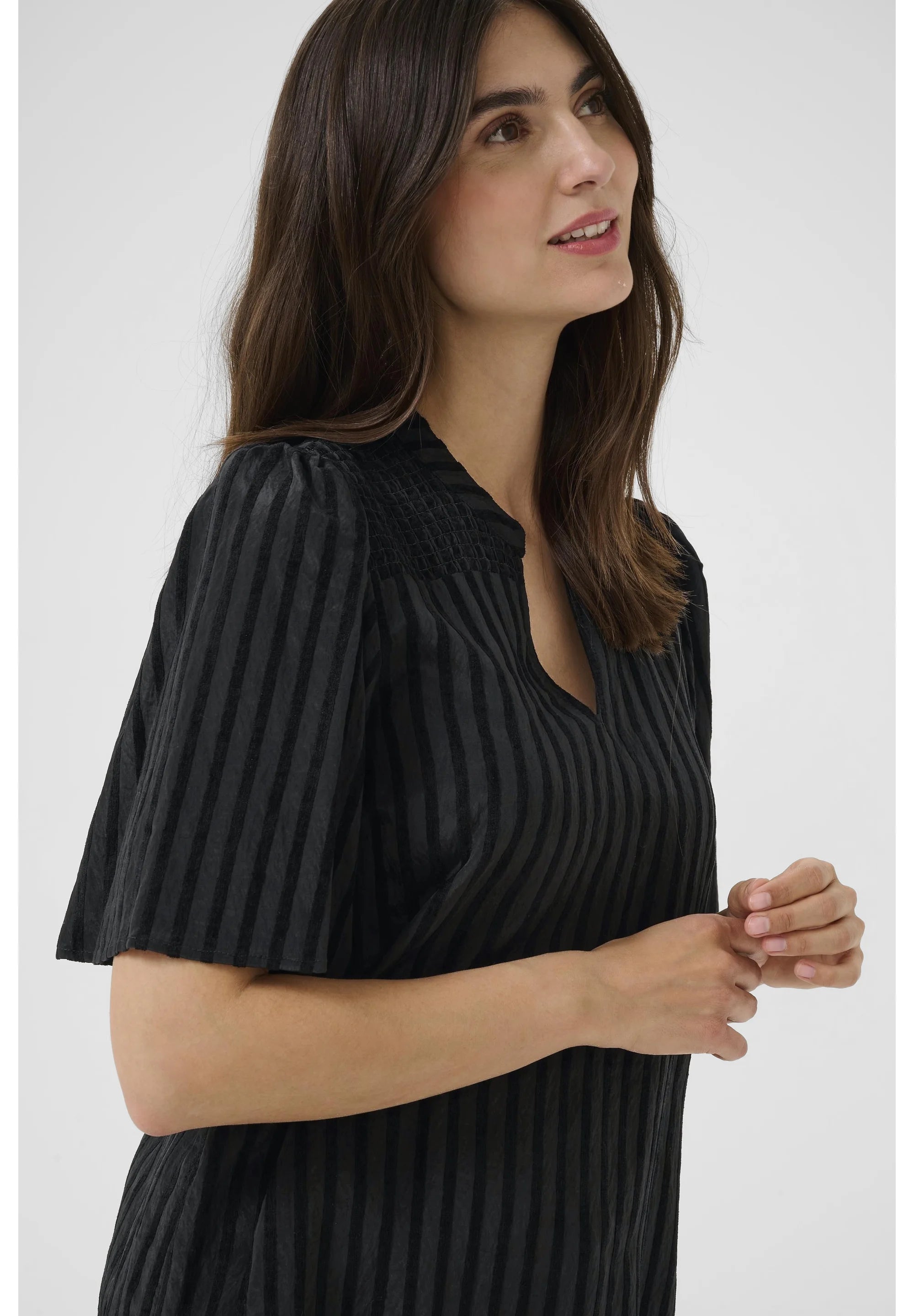 Culture- Chenitha Blouse- Black