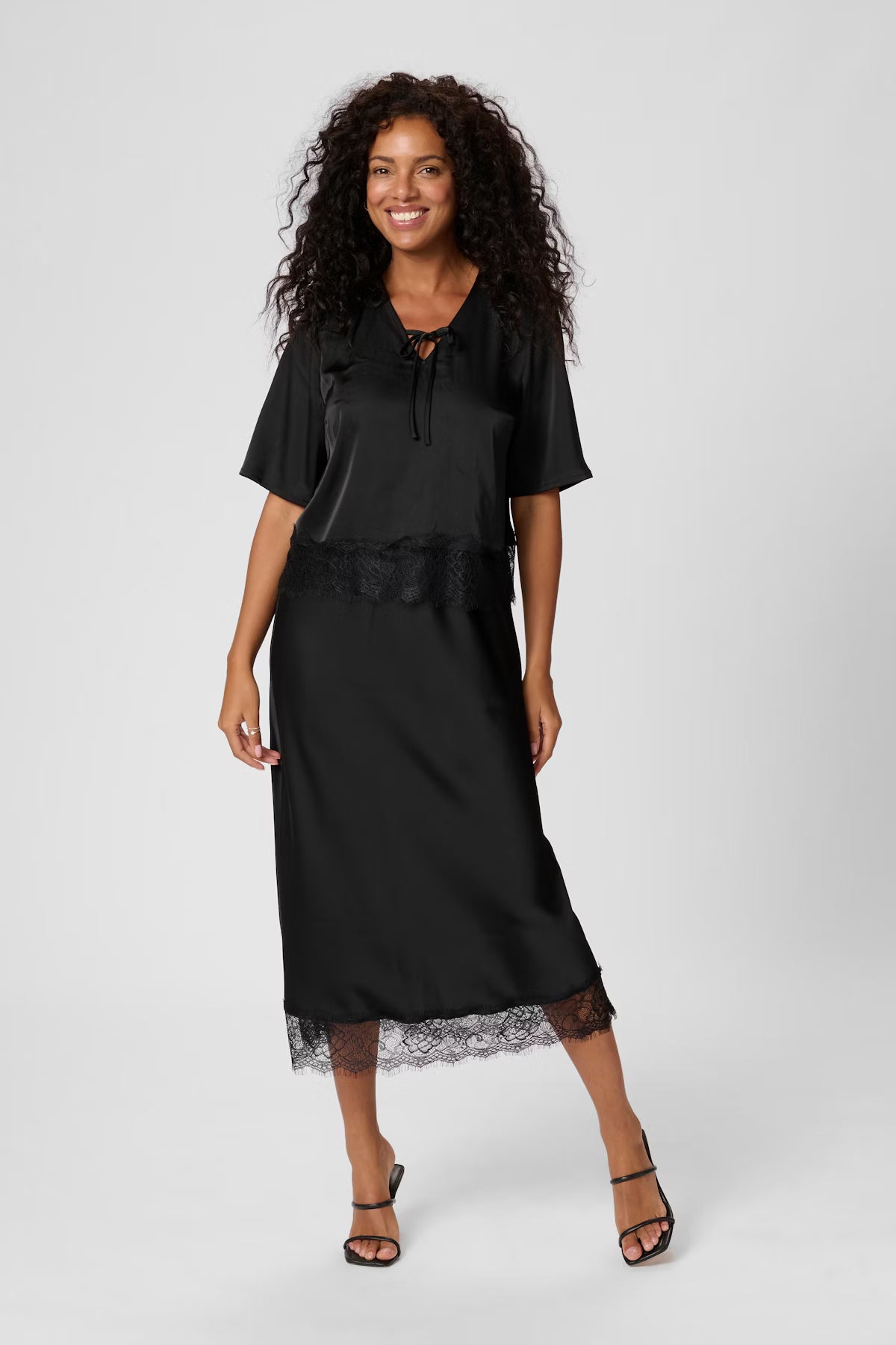 Kaffe Hilda Blouse- Black