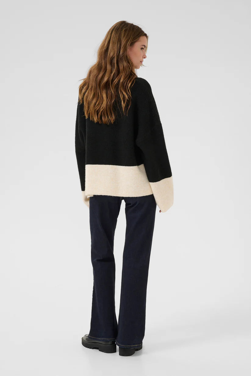 Culture- Nicky Kimmy Pullover- Black/white cap