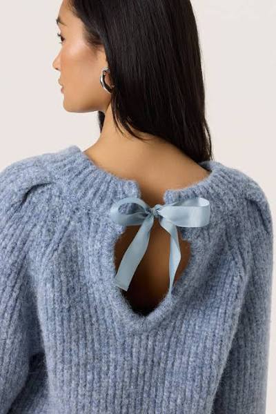 Soaked In Luxury-Pleoni Pullover - Blue Melange