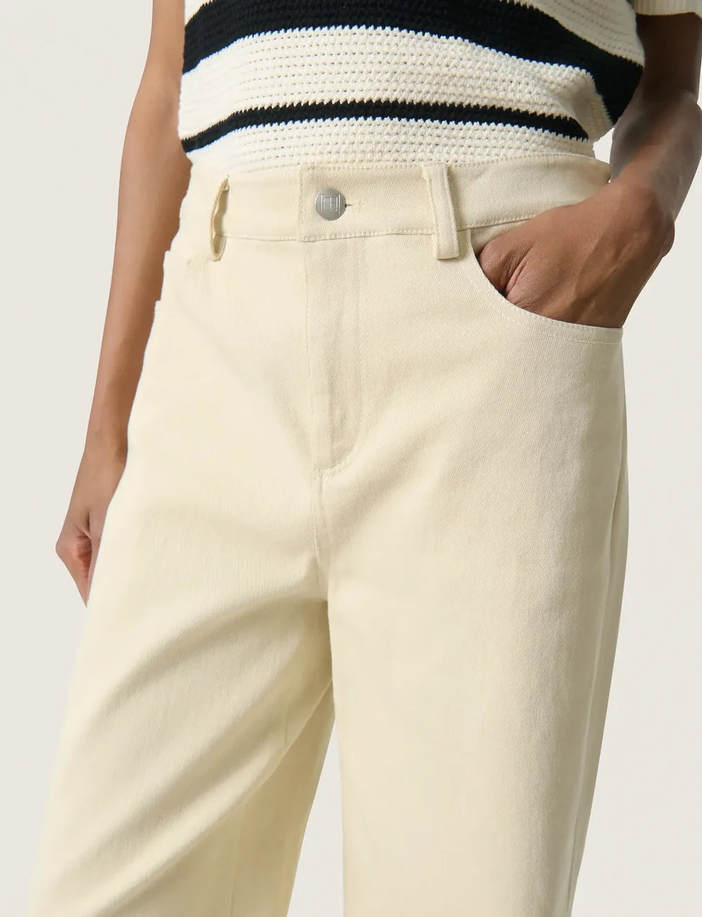 Soaked In Luxury- Sandja Plain Vanesa Pants- Sandshell