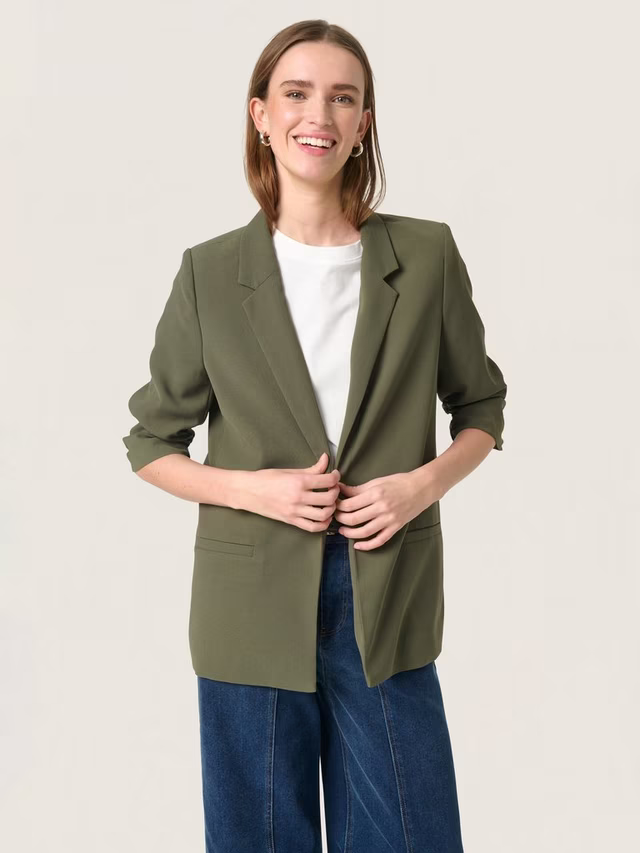 Soaked In Luxury - Shirley Fold up Blazer