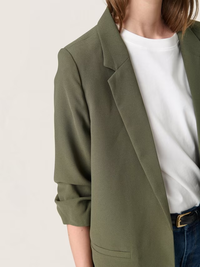 Soaked In Luxury - Shirley Fold up Blazer