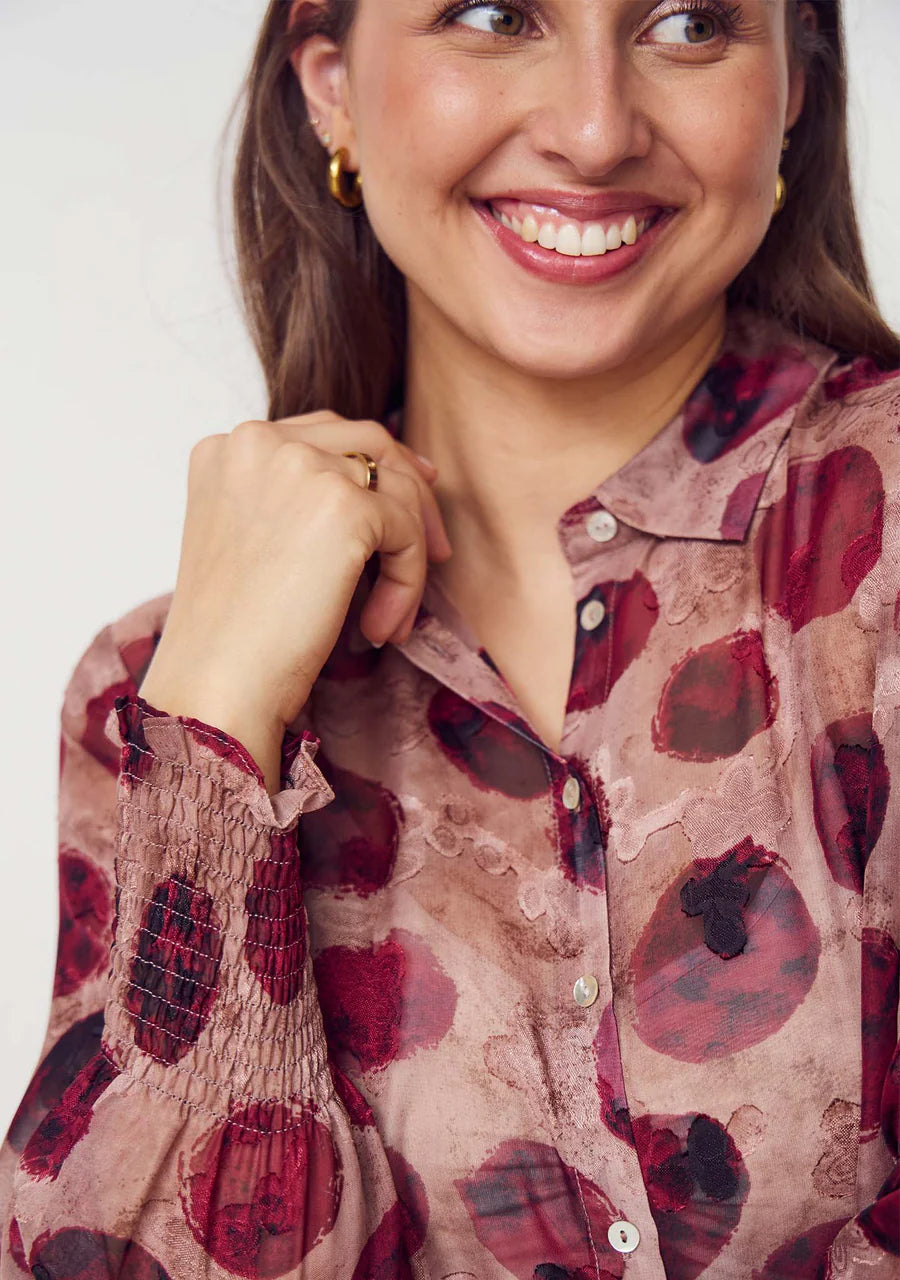 ISAY Vibse Ruffle Blouse